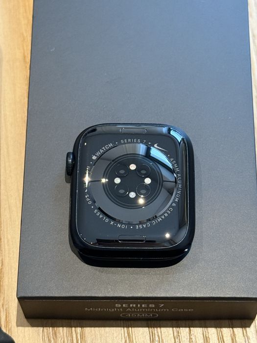 Apple Watch Nike Series 7 GPS 45mm