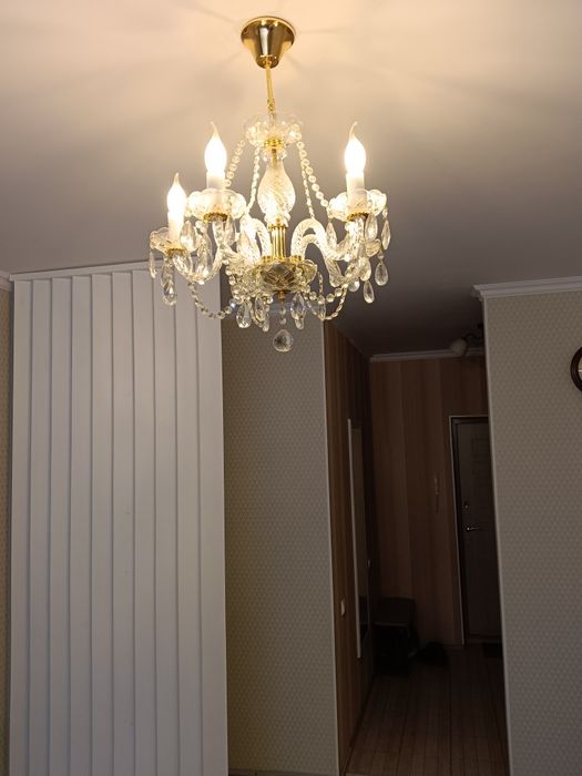 Хрустальная люстра пятирожковая