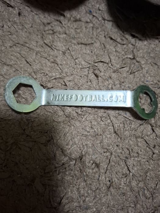 Ghete fotbal cu crampoane de fier nike