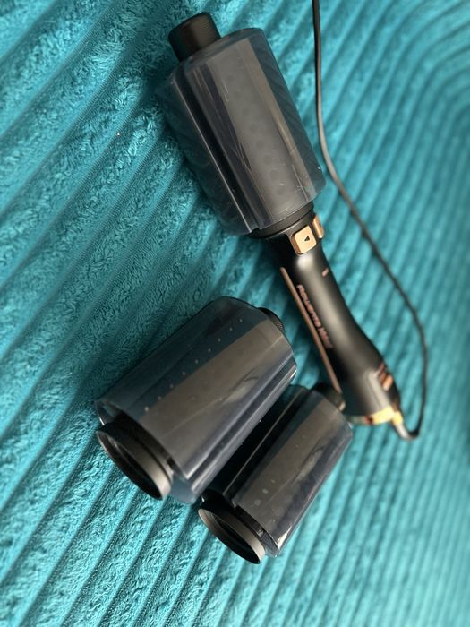 Фен-щетка Rowenta