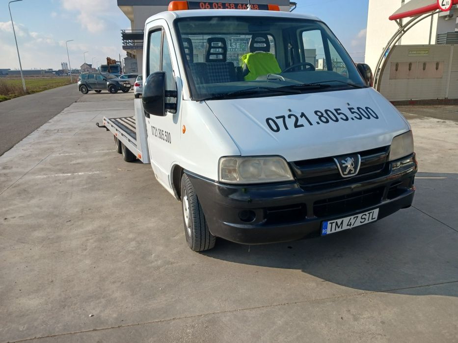 Tractări auto-moto-utilaje,bărci și altele..