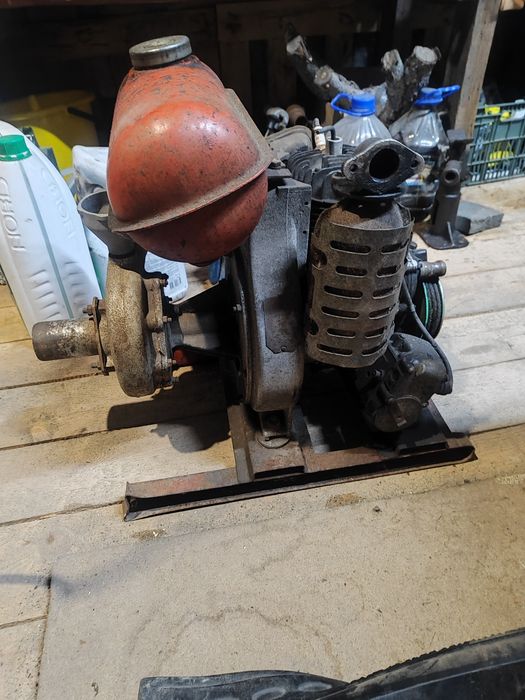 Продам мотопомпу