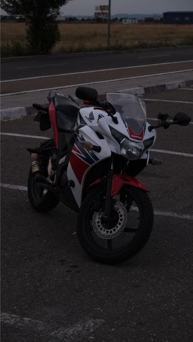 Honda cbr 125 cc
