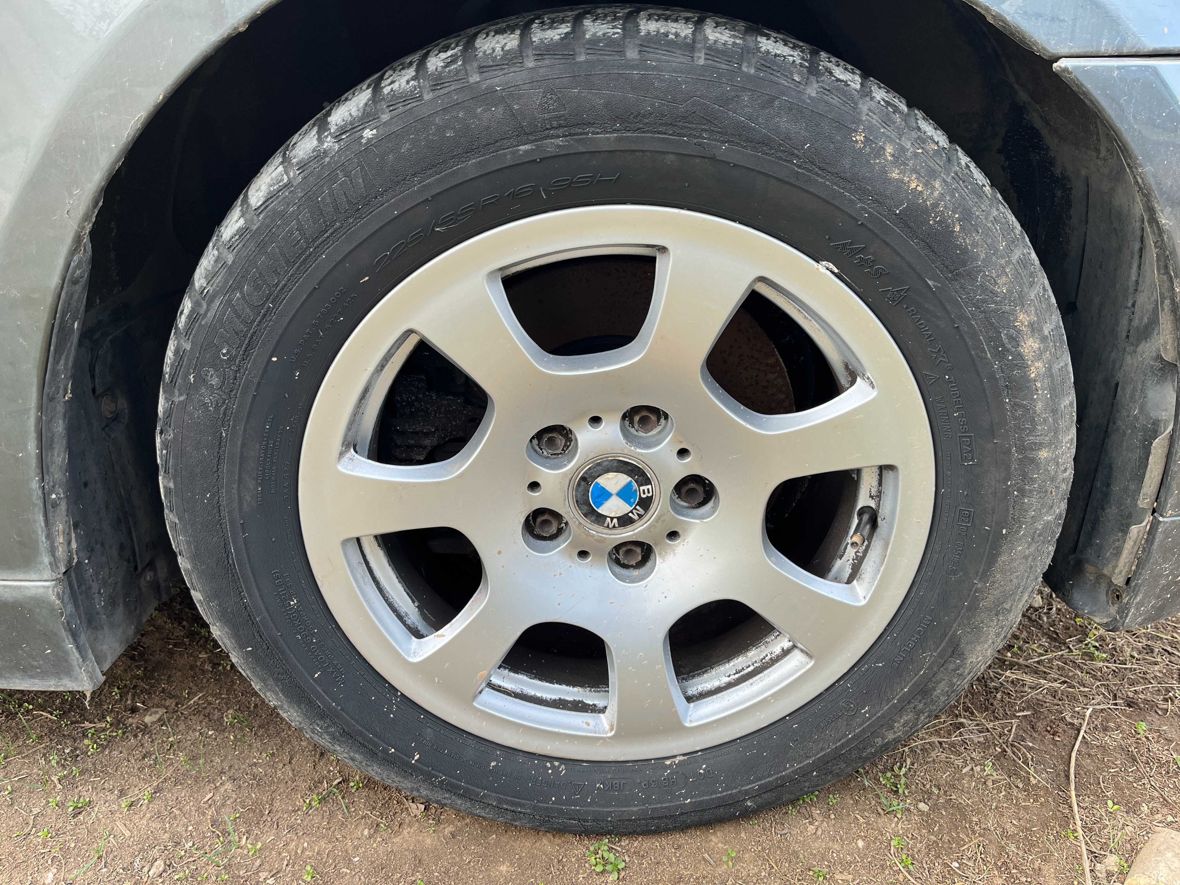 Dezmembrez BMW seria 5 E60 525d an 2006 de Europa