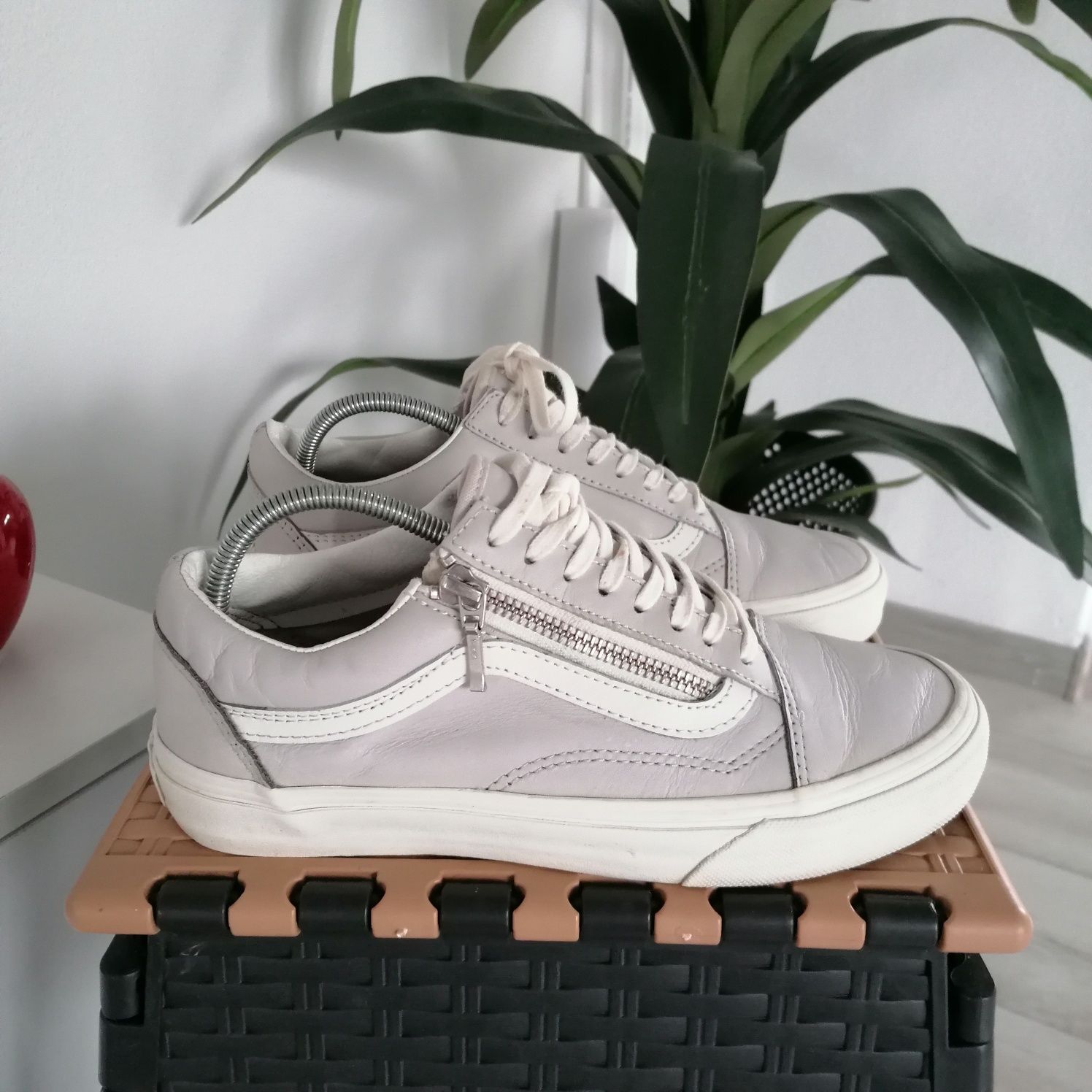 Sneakers damă Vans Off The Wall, piele, import Germania