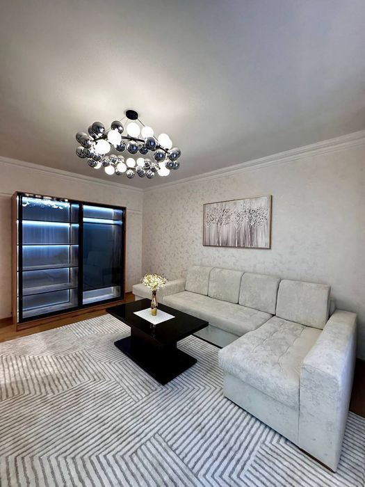 Срочно Продам квартиру Махтумкули 3х комнатная