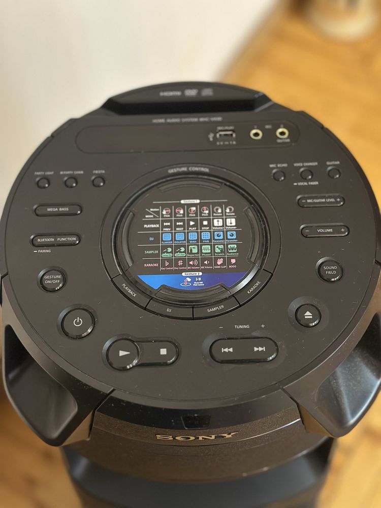 Sony- большая колонка