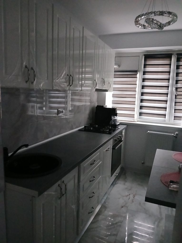 Apartament 2 camare de inchiriat