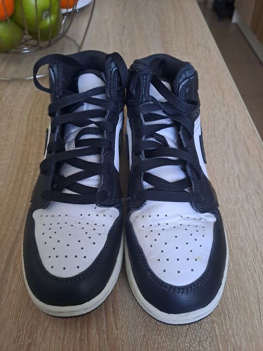 Vand Nike Air Jordan 1 Mid Se