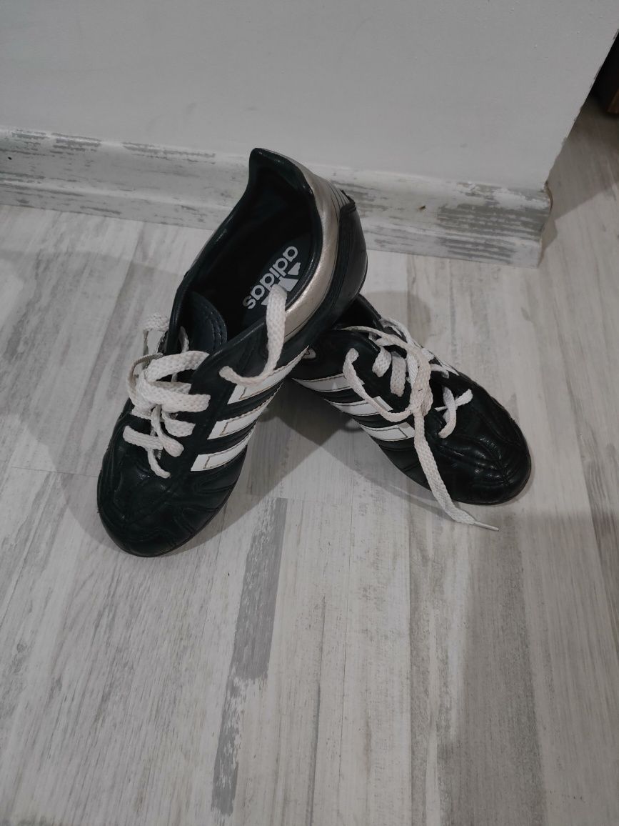 Детски бутонки Adidas