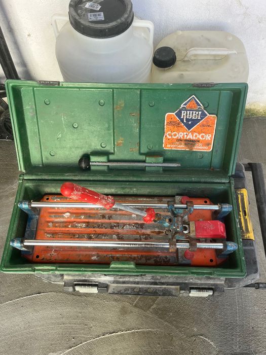 Rubi mașina de tăiat gresie