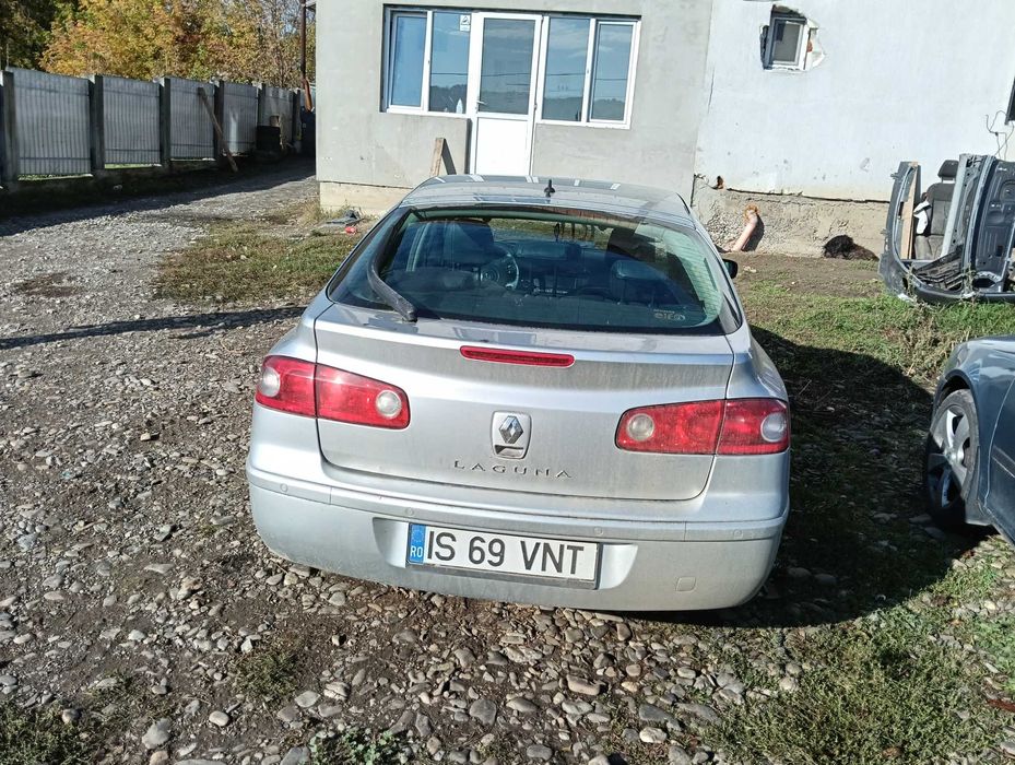 Vând Reno Laguna urgent