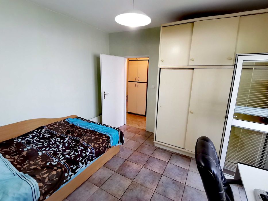 Дава се под наем Двустаен апартамент в Бургас, Братя Миладинови - 66 кв.м за 229.5 € - Снимка #3