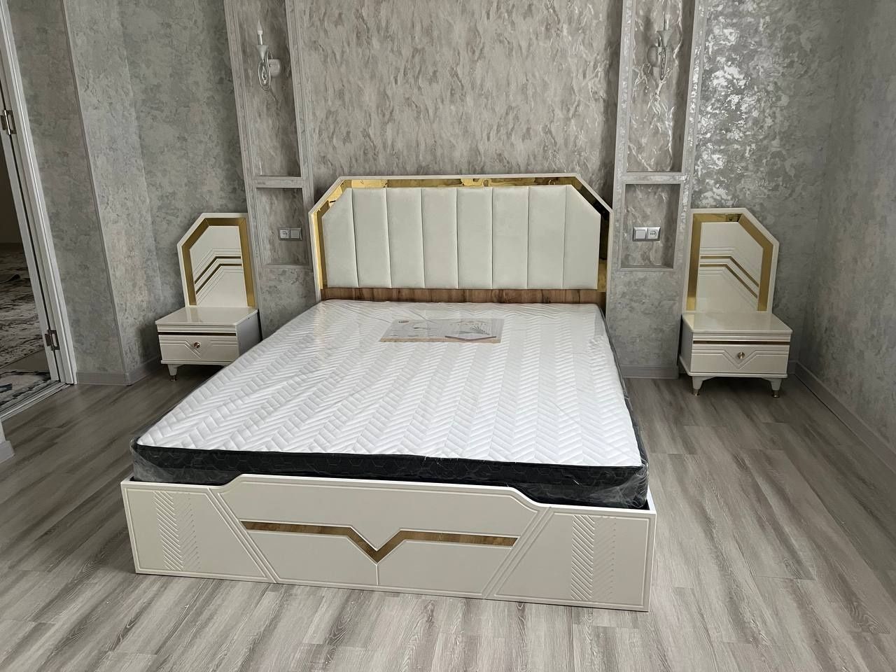 Spalniy kamplekt Mdf Krashiniy Neo Klassik Sifari Zòr Baquvat Arzon