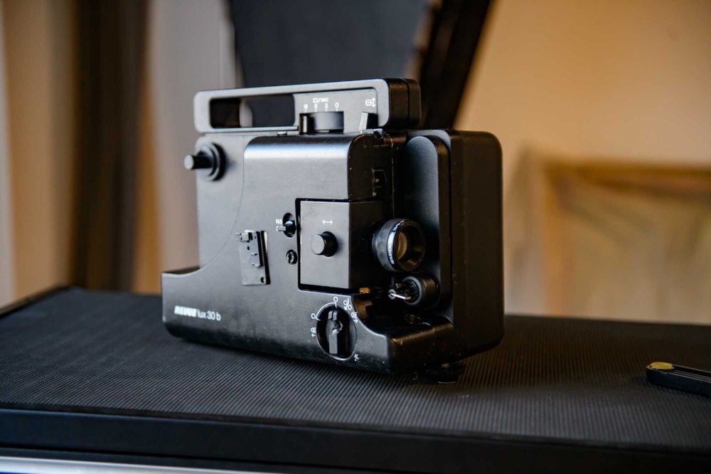 Videoproiector vintage Proiector Revue Lux 30b