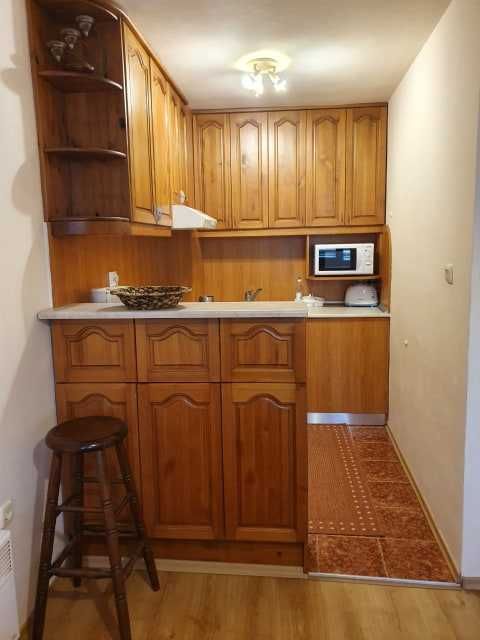 Дава се под наем Двустаен апартамент в Бургас, Център - 50 кв.м за 215 € - Снимка #10