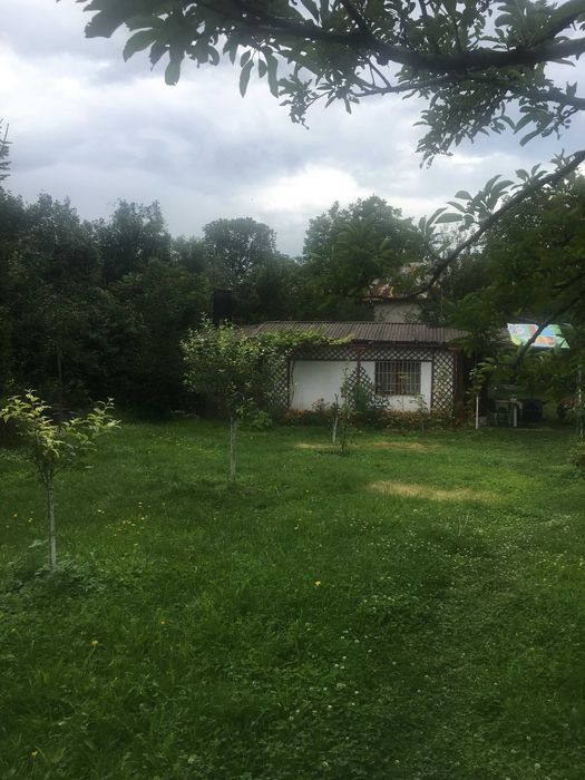 Парцел с малка къща в с. Друган