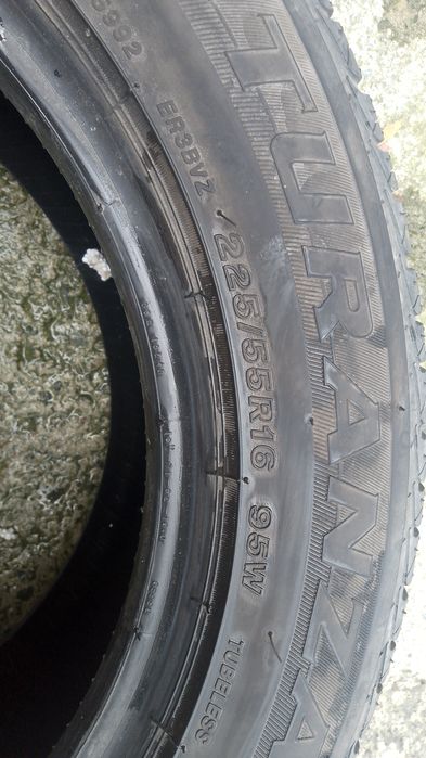4 Cauciucuri  225 55 16 Brigestone Turanza