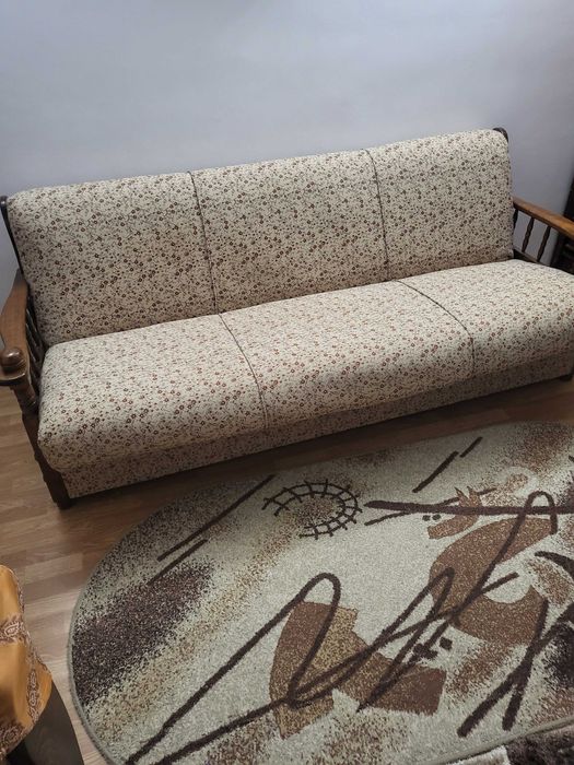 Vanzare canapea si 4 fotolii