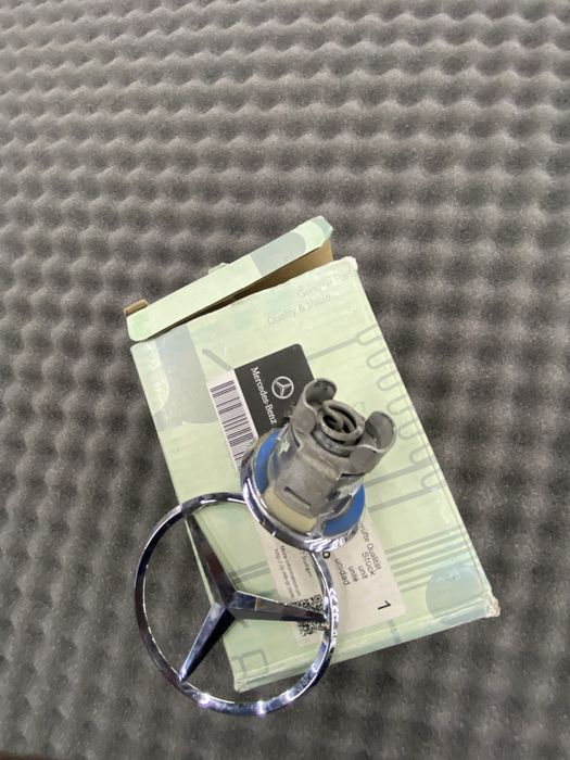 mersedes benz emblema