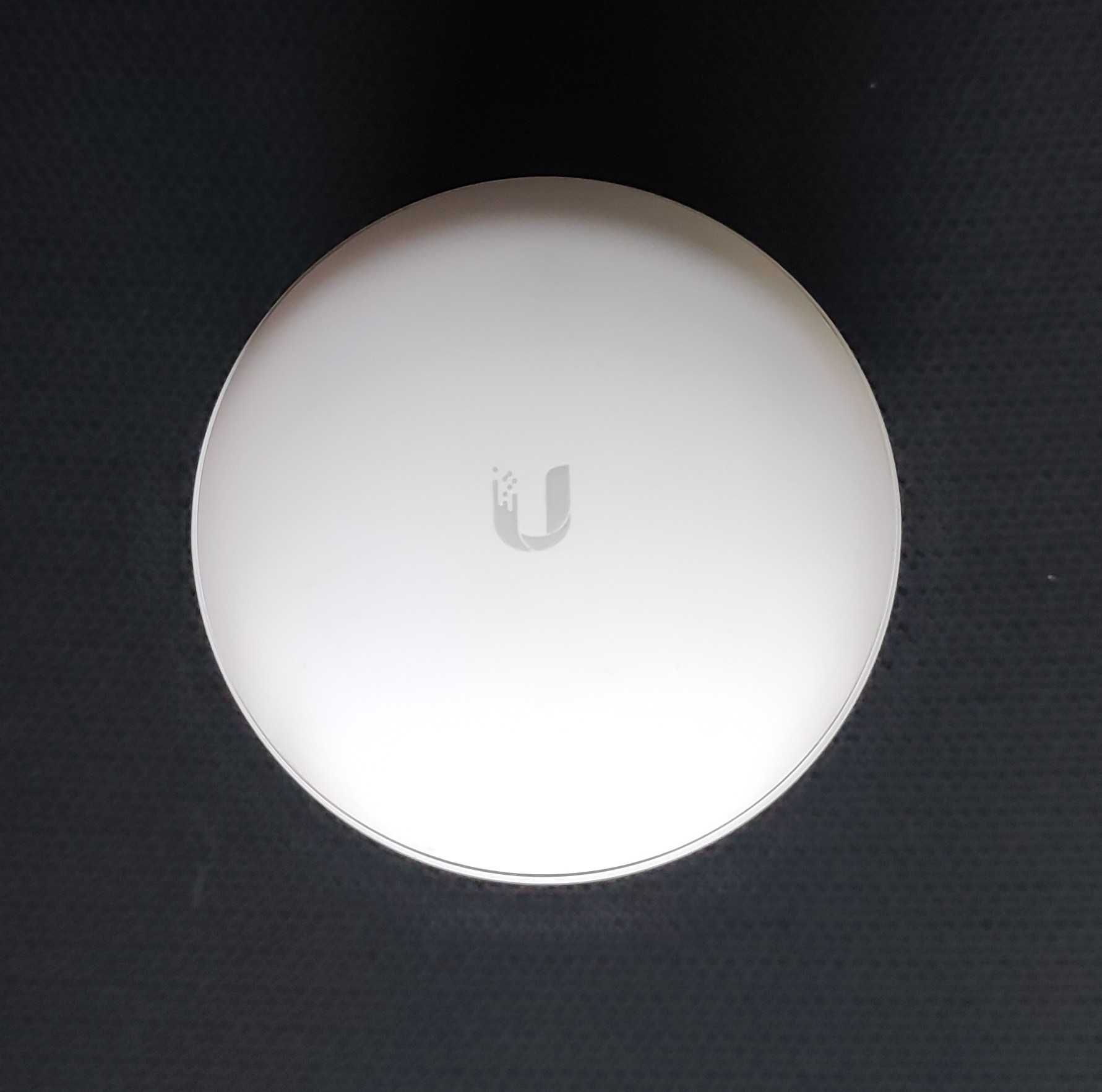 Ubiquiti UniFi Dream Machine (UDM) рутер