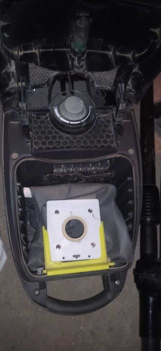 Пылесос Samsung 1600W