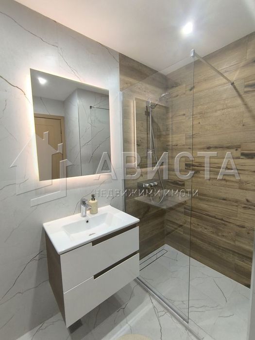 Дава се под наем Двустаен апартамент в София, Лагера - 82 кв.м за 670 € - Снимка #11