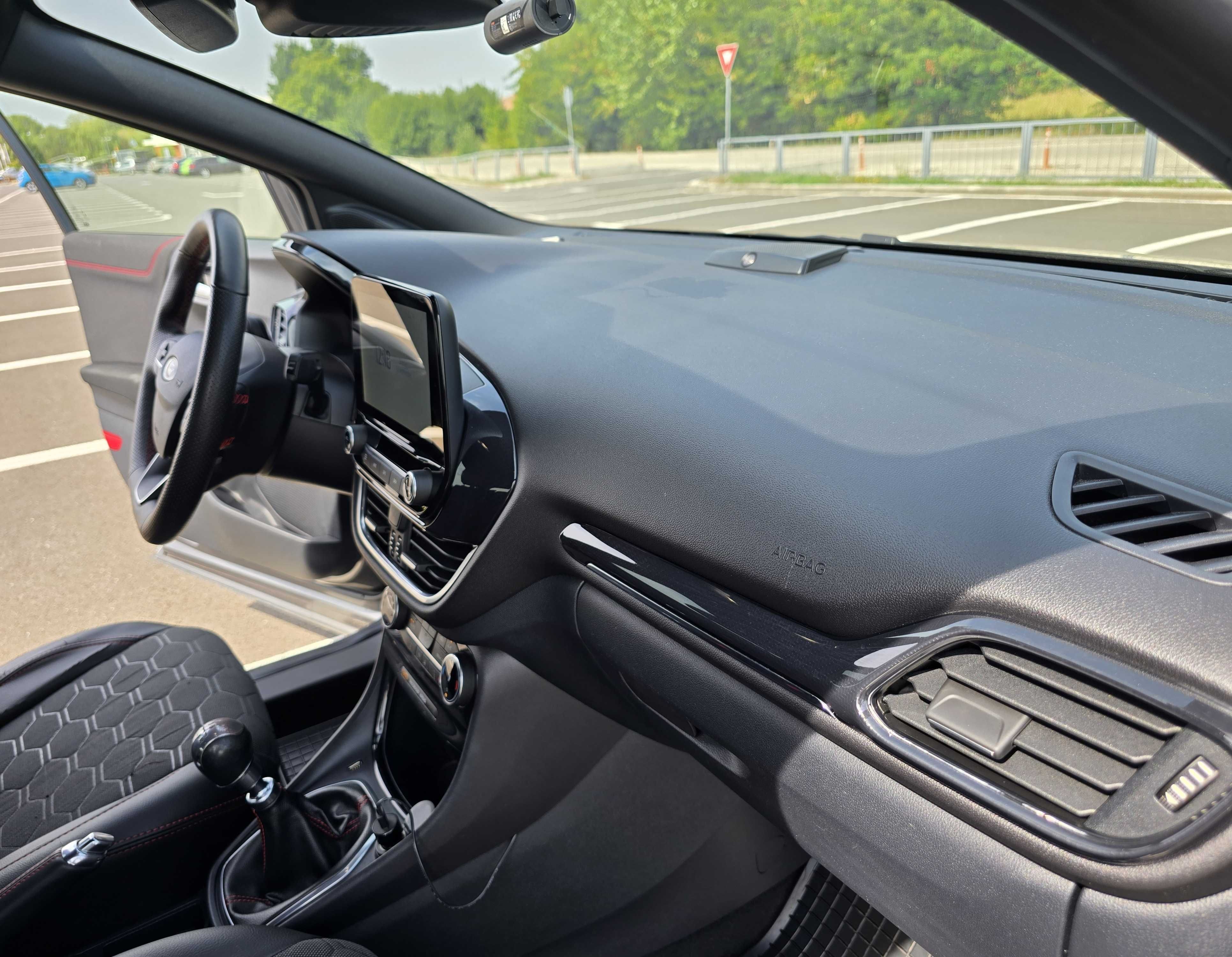 Ford Puma 1.0 EcoBoost MHEV ST Line
