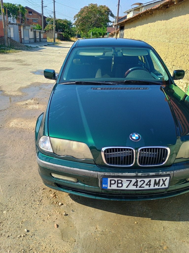 BMW 318i.  Бензин и газ