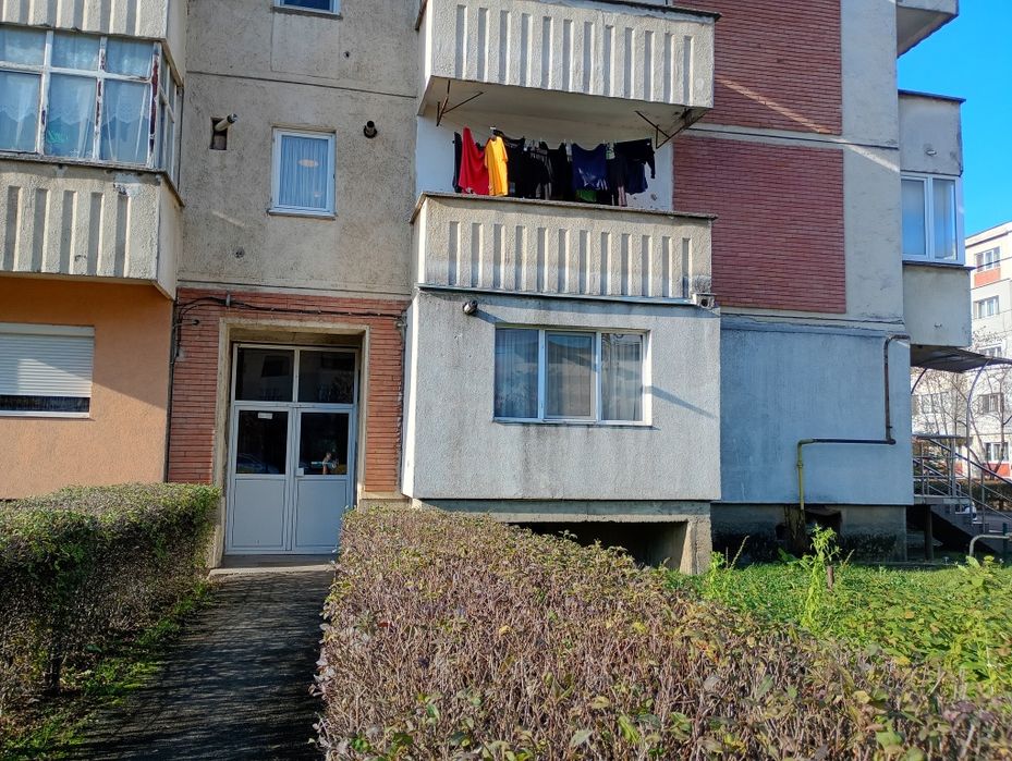 Vând garsonieră.Marasesti.