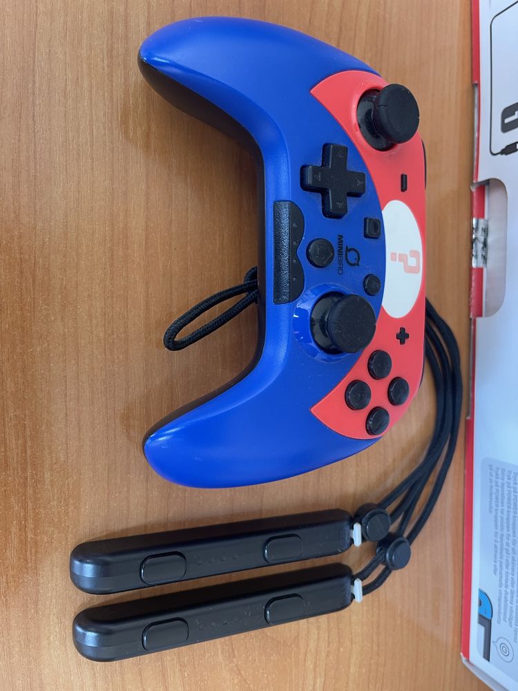 Nintendo Switch Neon Red & Neon Blue - пълен комплект + 5 игри