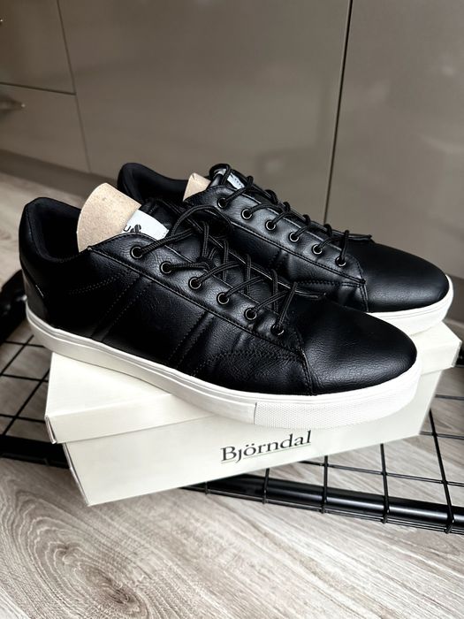 Черни ежедневни обувки