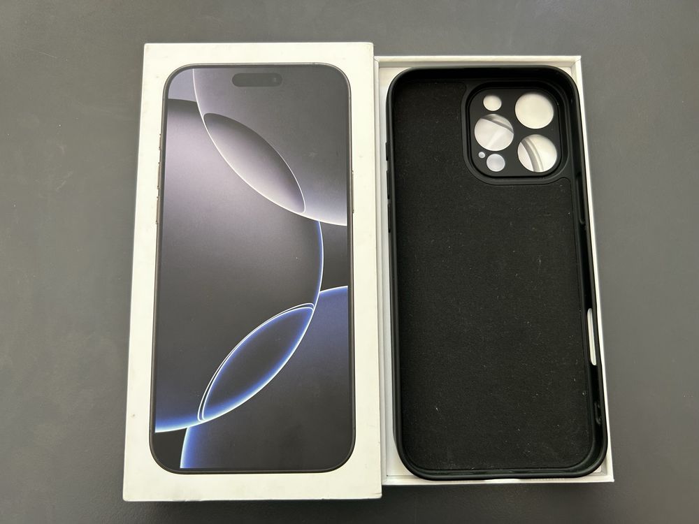 Продавам Apple iPhone 16 Pro Max 256GB