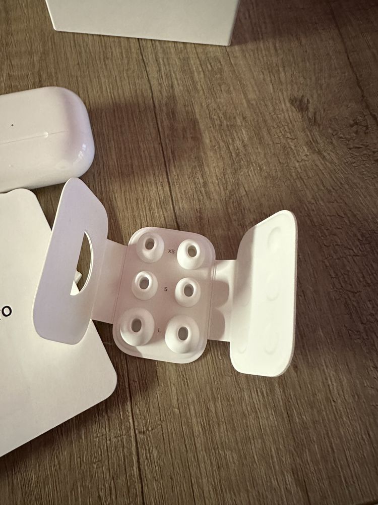 Слушалки AirPodsPro