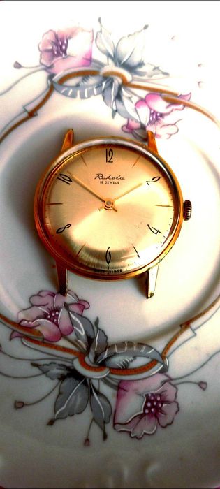 Часовник Ракета позлатен