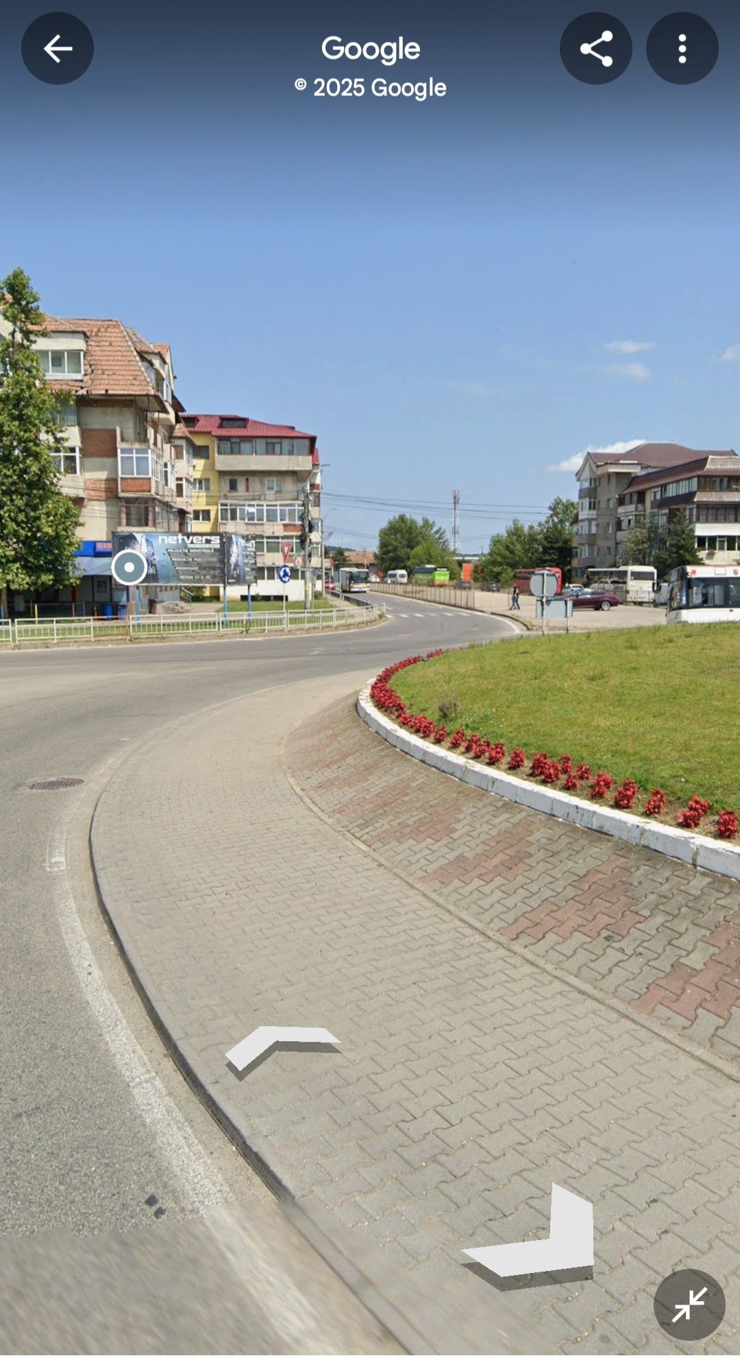 Inchiriz panou publicitar banner reclama  giratoriu Bascov E81 Pitesti