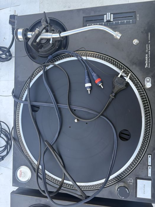 Technics SL1210 pick-up pereche