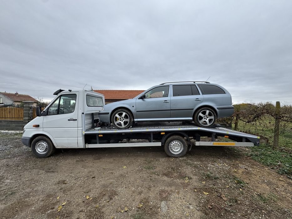 Предлагам услуги със пътна помощ + доверен сервиз !