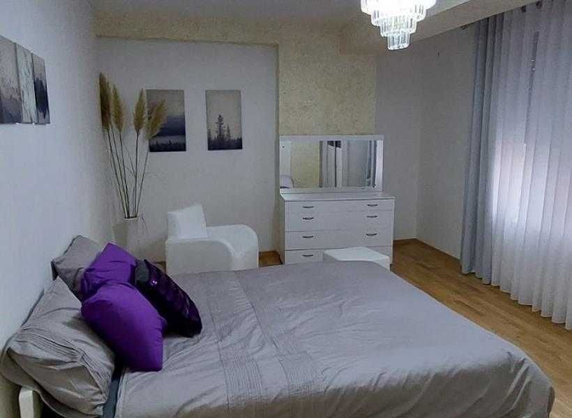 Дава се под наем Двустаен апартамент в Пловдив, Каменица 2 - 59 кв.м за 316.2 € - Снимка #2