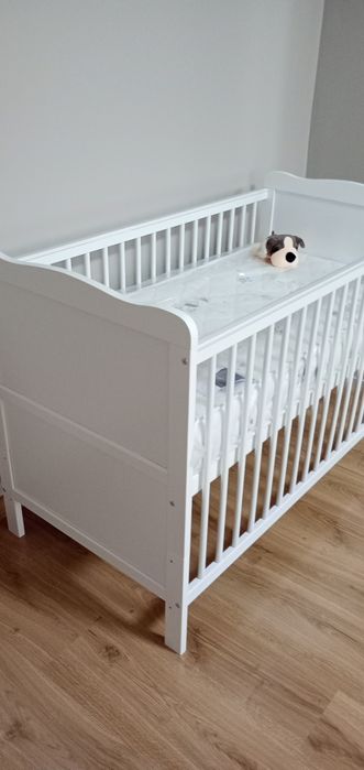 НОВО Бебешка кошара Cangoroo Albero/подарък НОВ матрак Lorelli