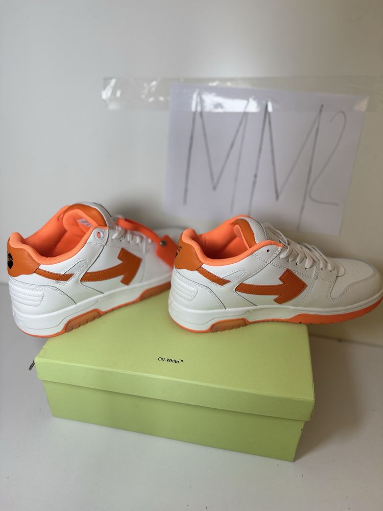 Adidasi Off-White Out Of Office Lace-Up Sneakers white orange
