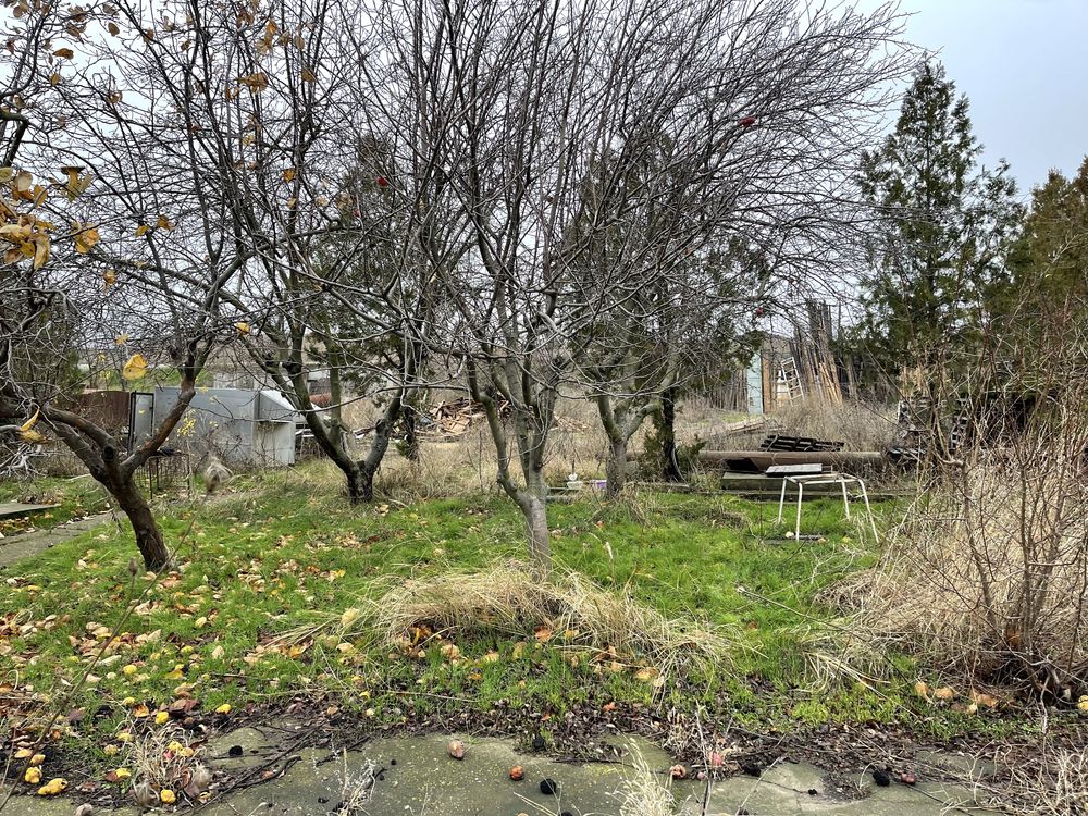 Casă si teren de vânzare