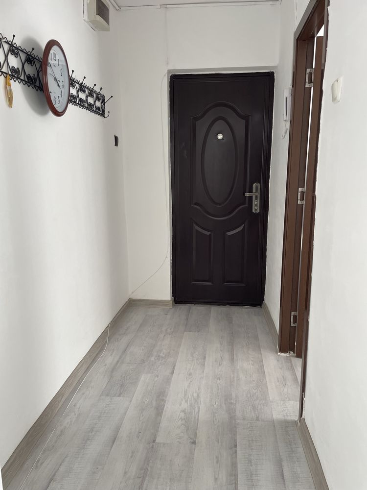 Apartament pe str Carpati