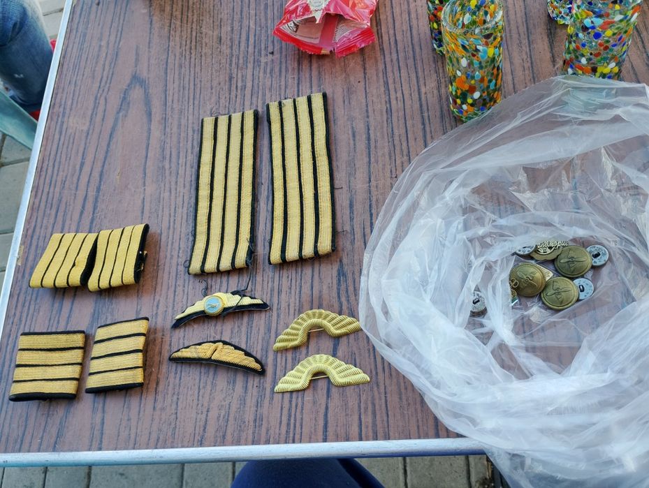 Пагони ретро пилотски и копчета