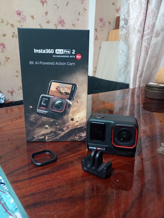 Продам камеру  insta 360 ace pro 2 512gb v30