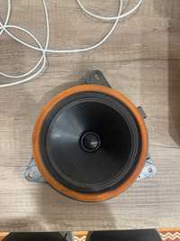 Задний динамик JBL на камри 70