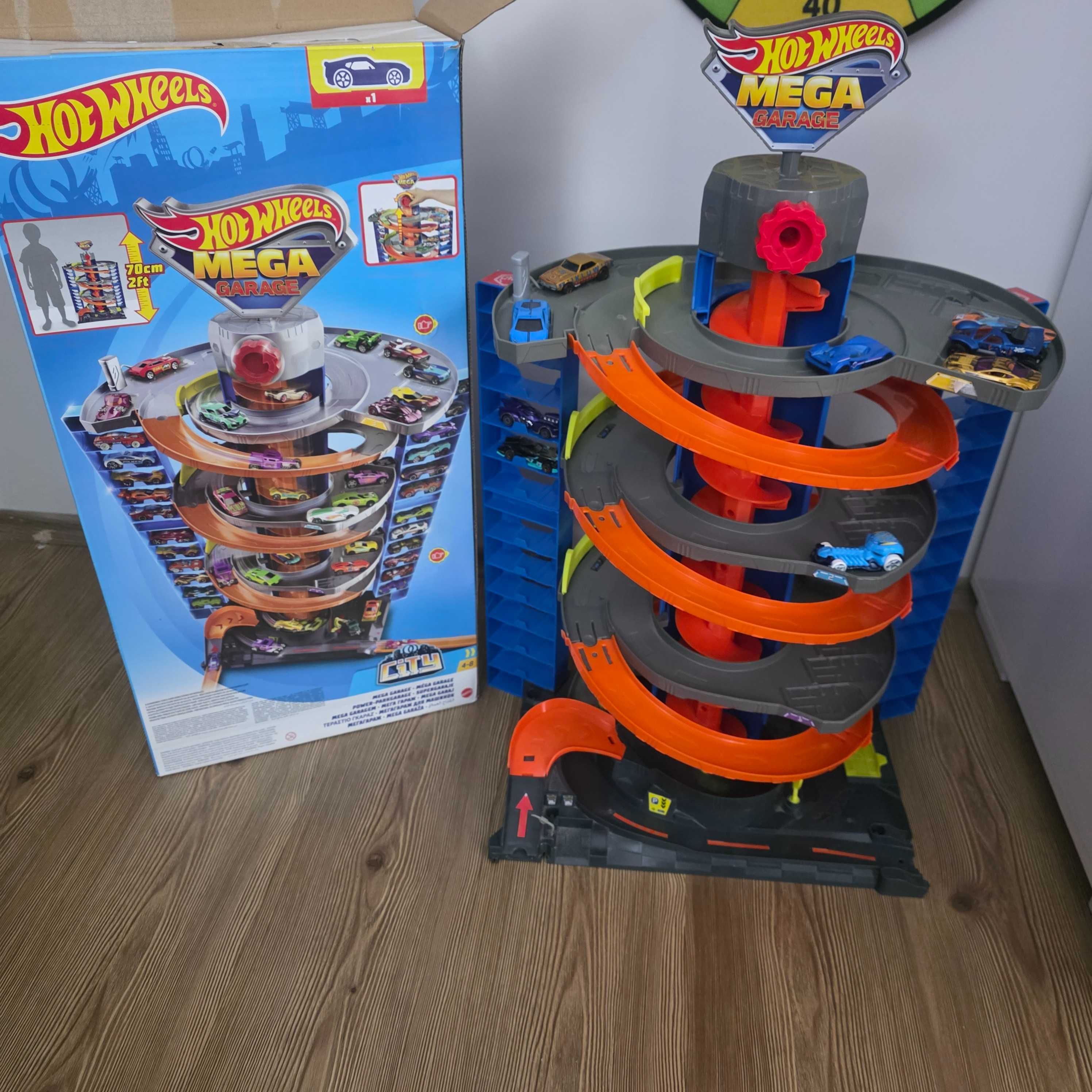 Писта Hot wheels - като НОВА!!!