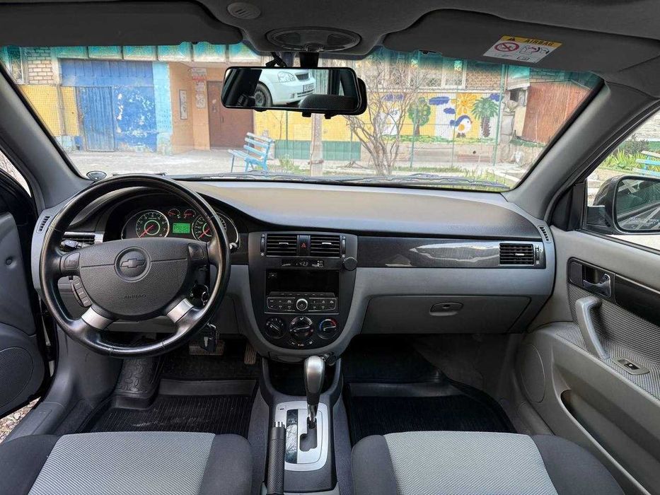 Продажа автомобиля Lacetti