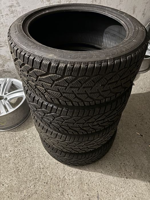 Set Cauciucuri 235 45 R8 Iarna M+S Anvelope Zapada Fug 18 Kormoran MS