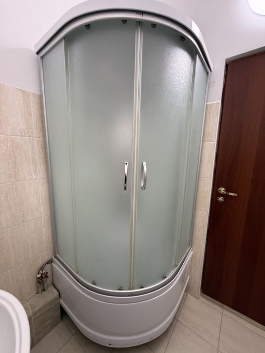 Душевая кабина- капсула